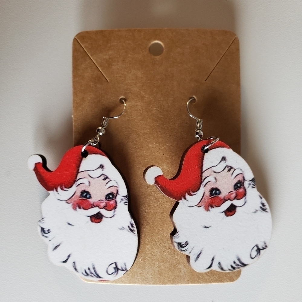 Kitschy reto vintage style Santa hook earrings
